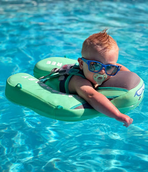 The Benefits of Introducing Water to Infants and Toddlers Early On